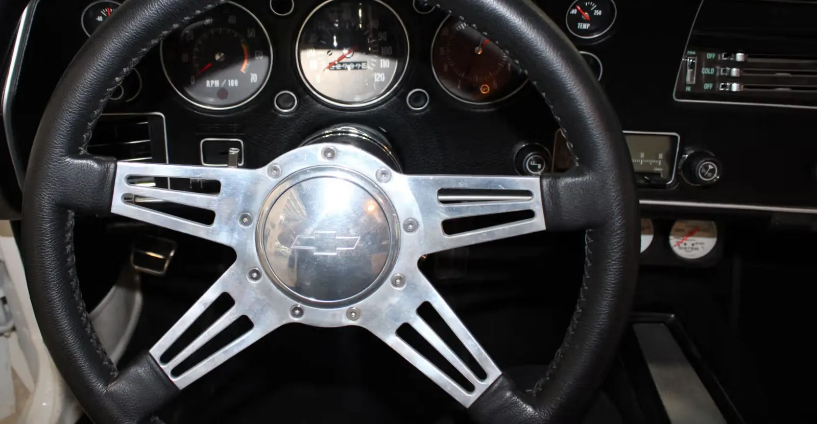 1971 Chevrolet Chevelle — photograph 15
