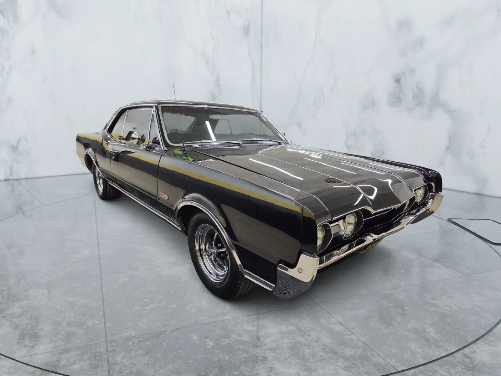 1967 Oldsmobile Cutlass — photograph 6