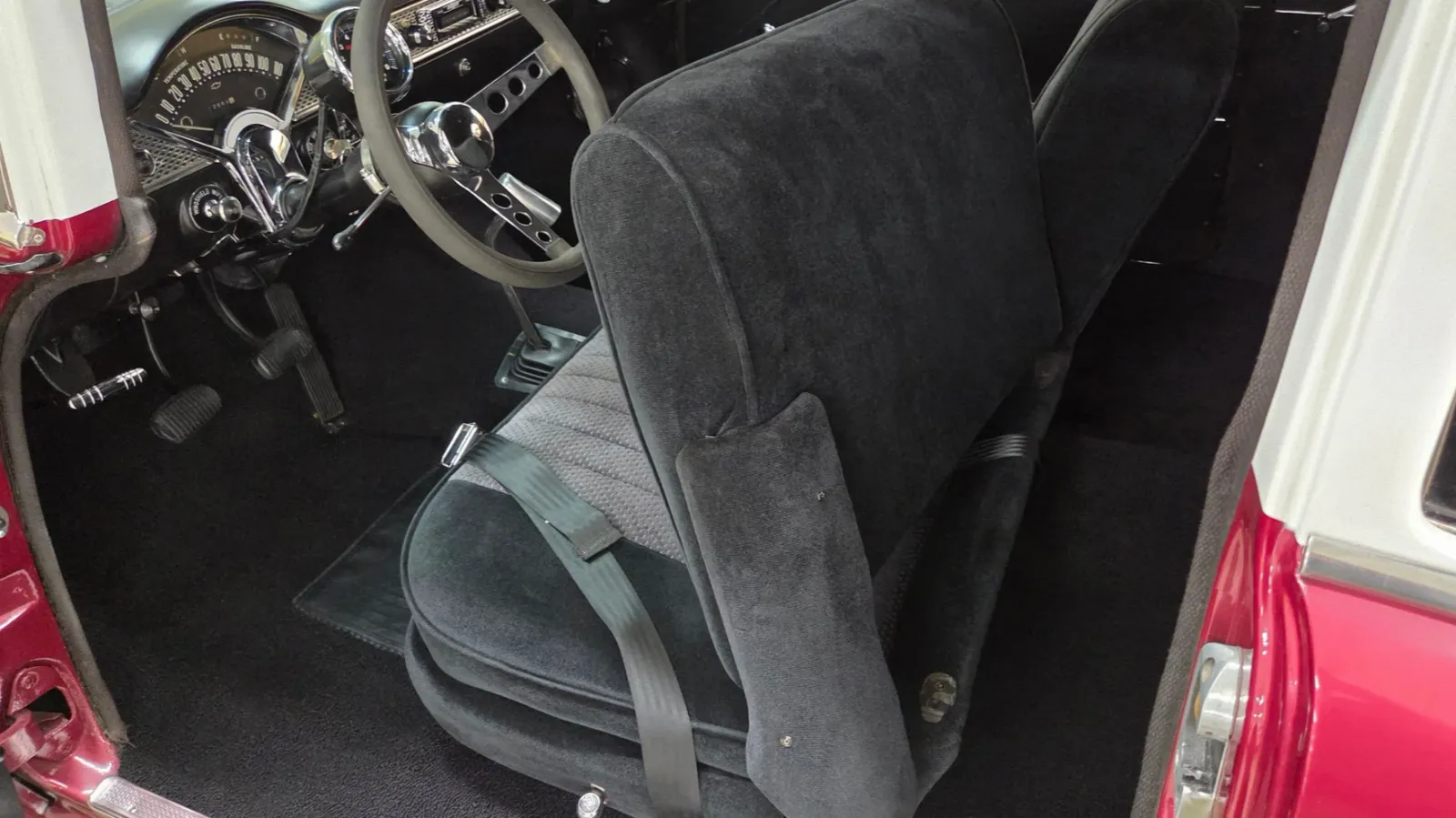 1955 Chevrolet 210 — photograph 26