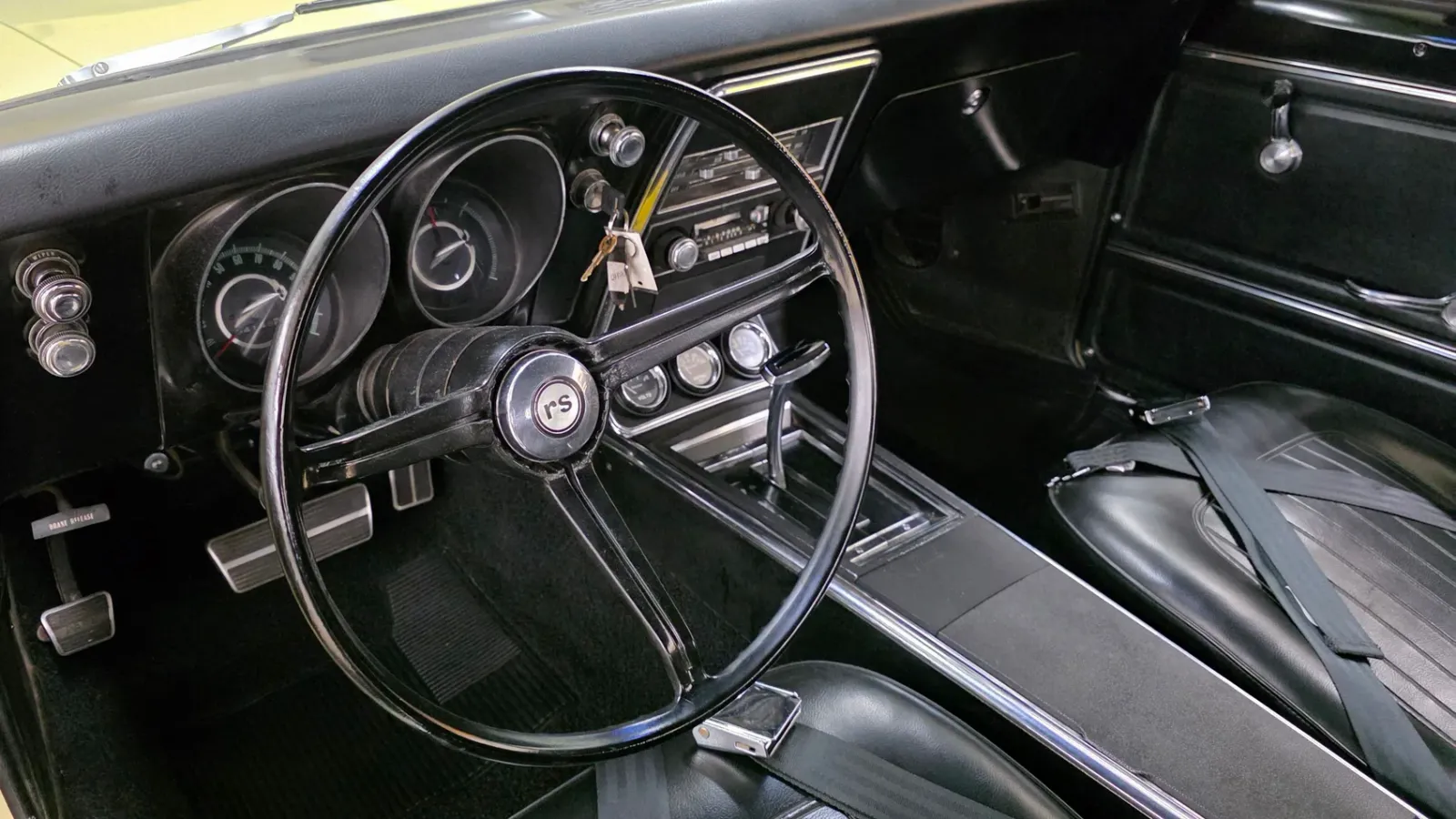 1967 Chevrolet Camaro RS — photograph 14