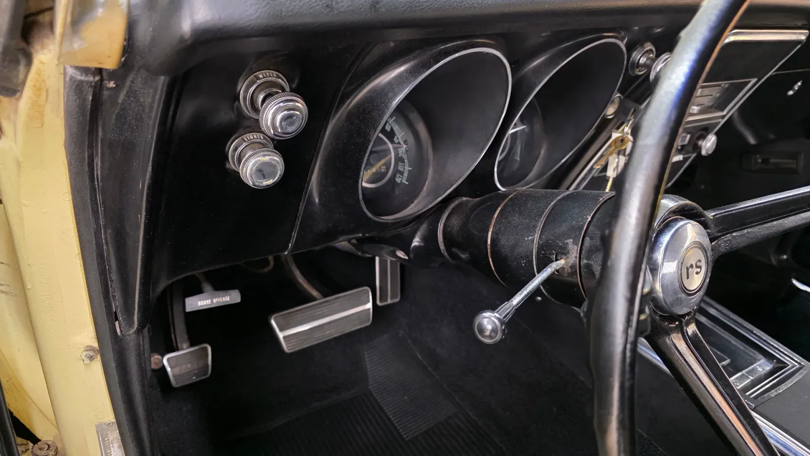 1967 Chevrolet Camaro RS — photograph 16