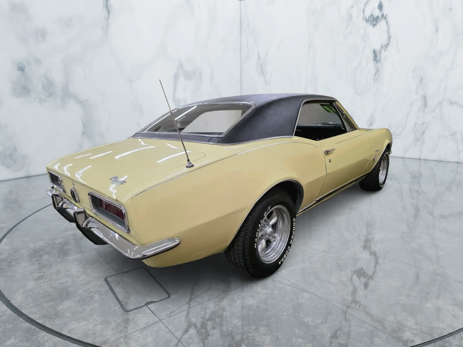 1967 Chevrolet Camaro RS — photograph 5