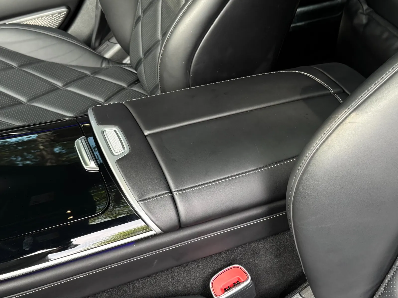 2024 Mercedes-Benz S 580 Maybach — photograph 10
