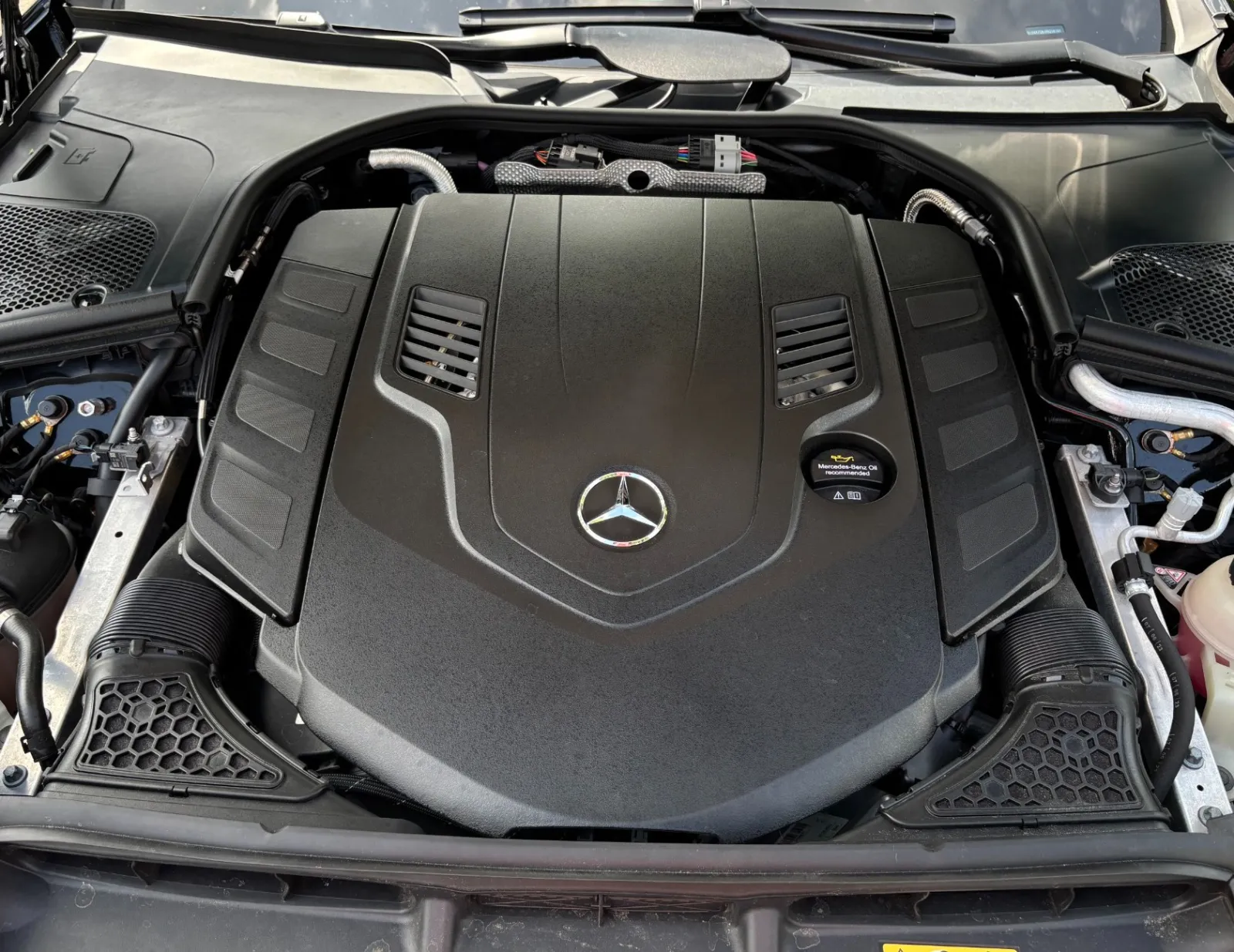 2024 Mercedes-Benz S 580 Maybach — photograph 22