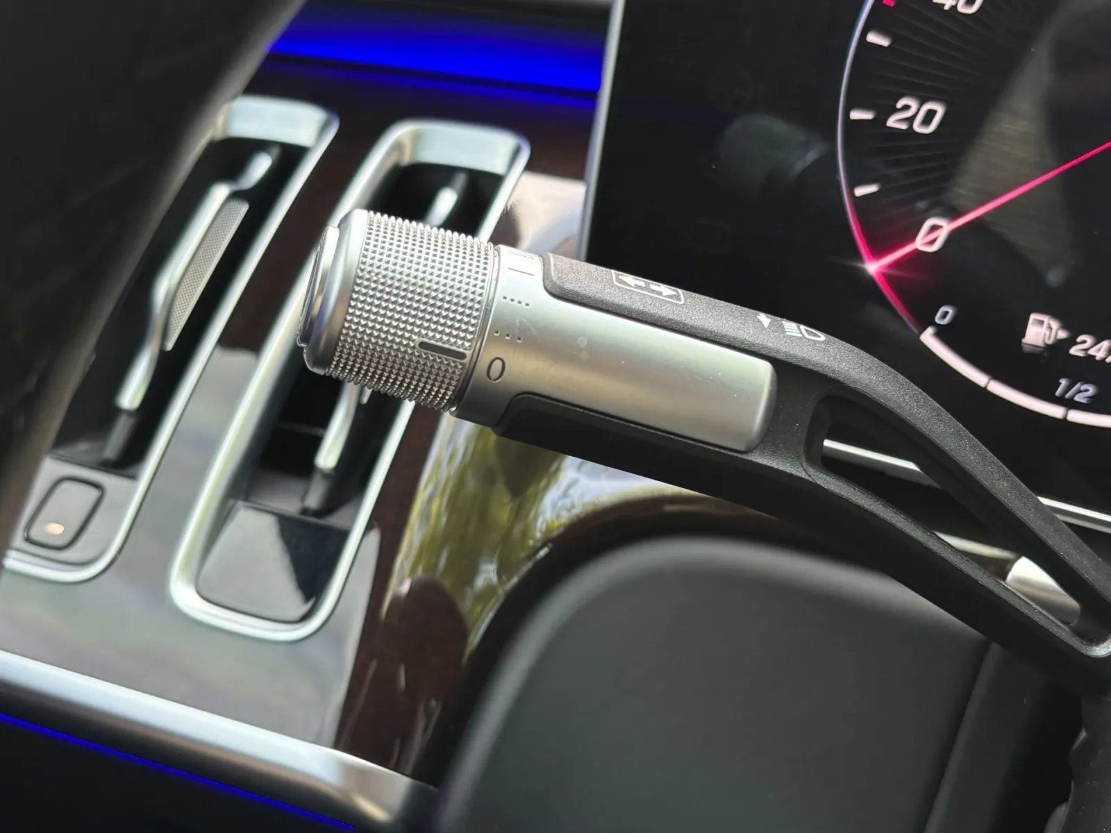 2024 Mercedes-Benz S 580 Maybach — photograph 28