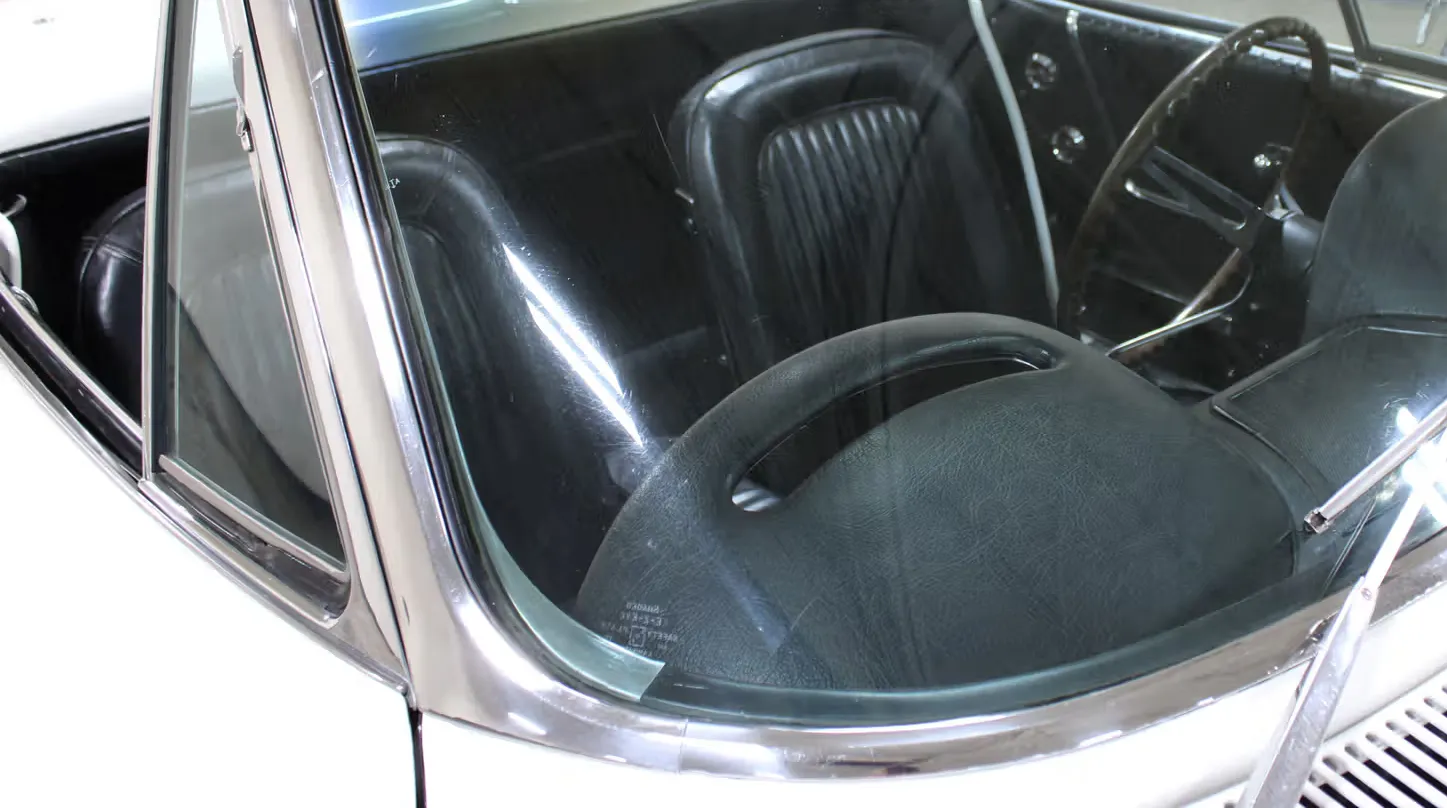 1964 Chevrolet Corvette — photograph 14