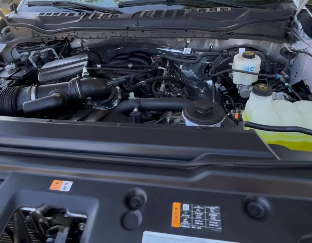 2022 Ford F-250 Super Duty Lariat — photograph 18