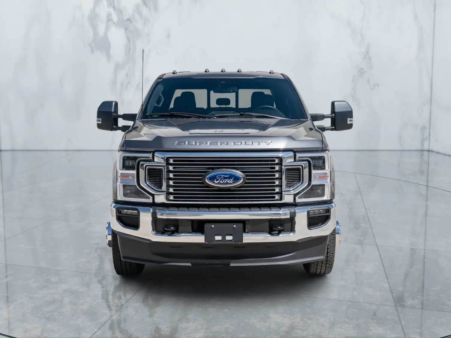 2022 Ford F-350 Super Duty Lariat Dually — photograph 8