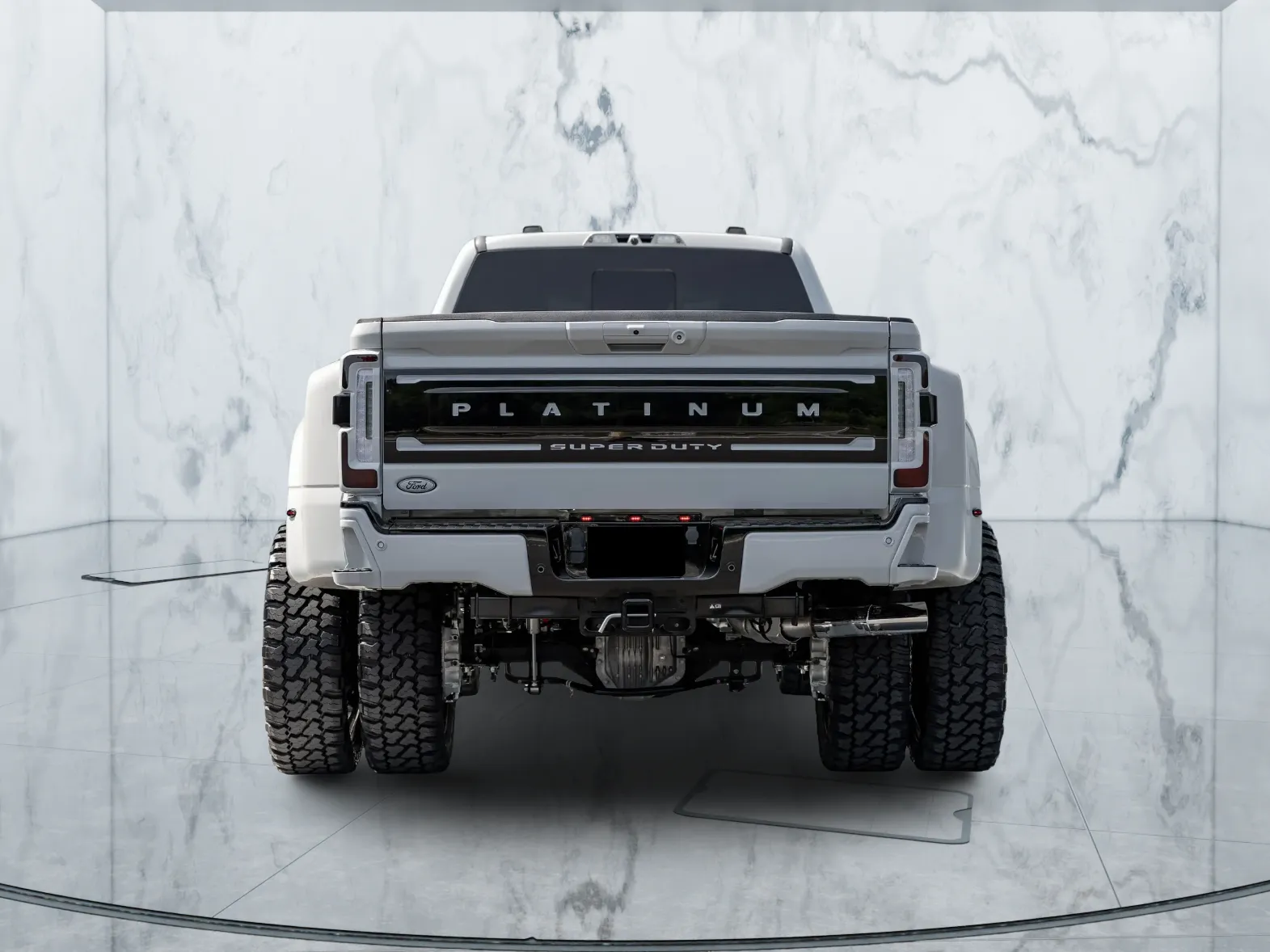 2025 Ford F-450 Platinum — photograph 4