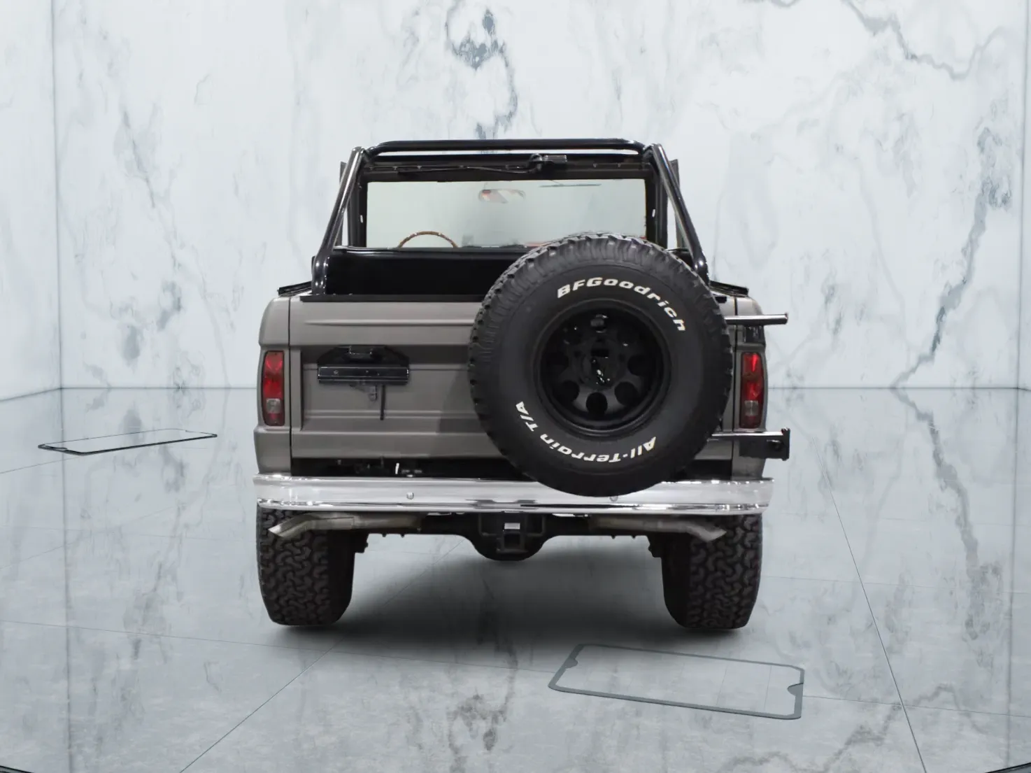 1976 Ford Bronco — photograph 4